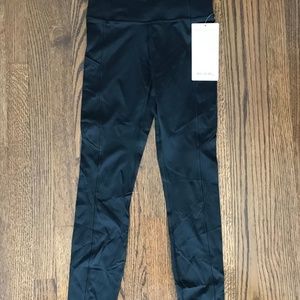 NWT Lululemon Fast and Free HR Tight 25" Black